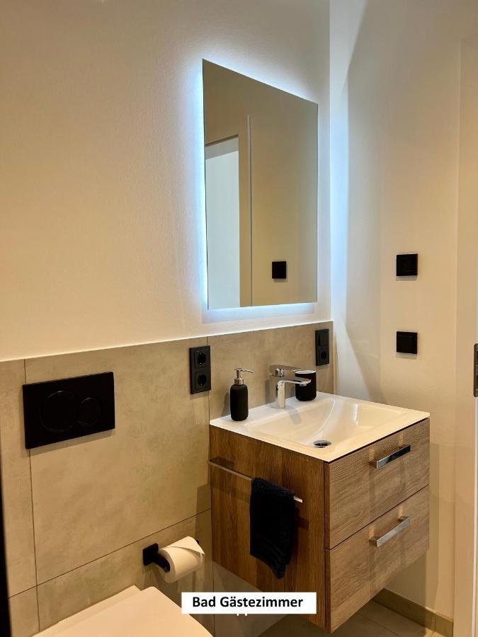 "Auslese 54" -Direkt Am Moselufer- Gaestezimmer & Ferienwohnung Traben-Trarbach Luaran gambar